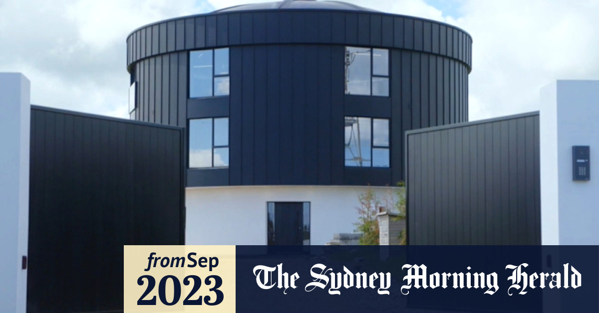 Video Rob reveals the finished results of his water tank home